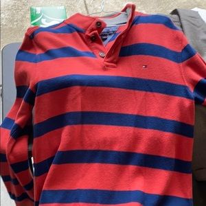 Button up Tommy sweater